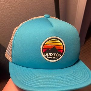 Blue burton hat great condition